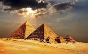 باز شدن درهای یک هرم خشتی 4000 ساله مصری برای عموم